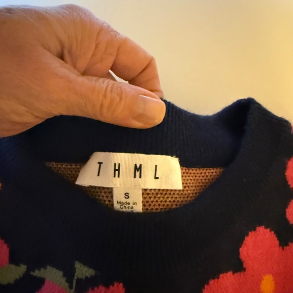 Closet Clearance ! - Picture 15 of 16